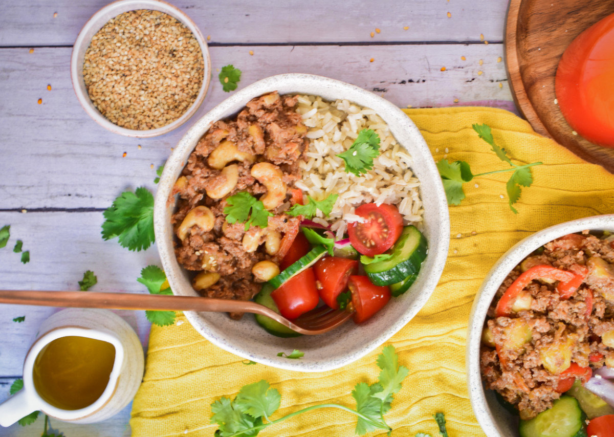 Manos a la obra, prepara un exquisito “bowl” de carne