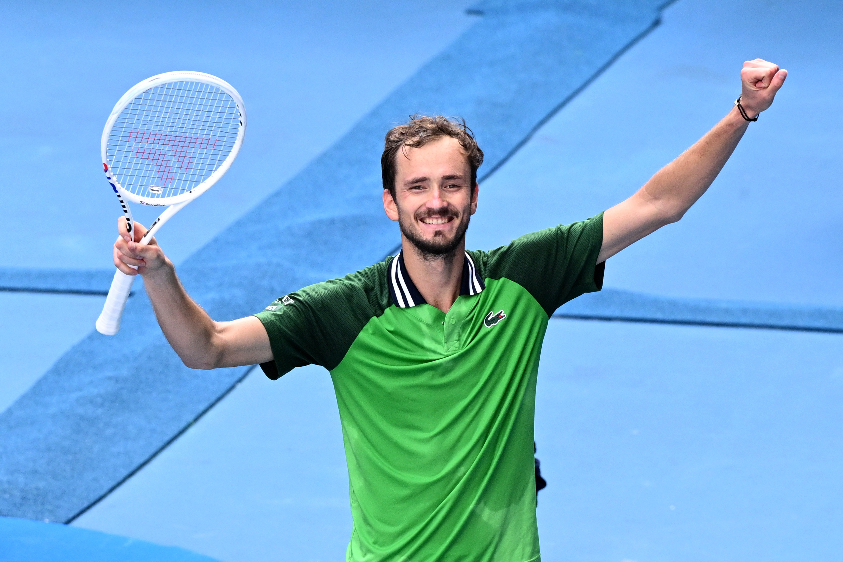 Medvedev espera por Zverev o Alcaraz para las semifinales del Abierto de Australia