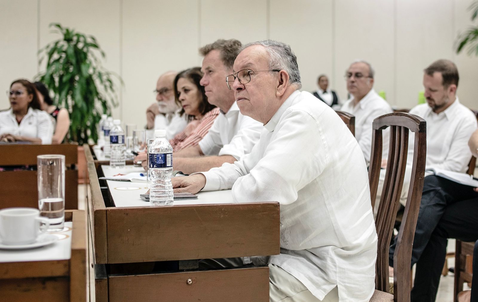 Monseñor Héctor Fabio Henao durante el cierre del tercer ciclo de diálogos en La Habana, Cuba. Foto: Ramón Campos. OACP