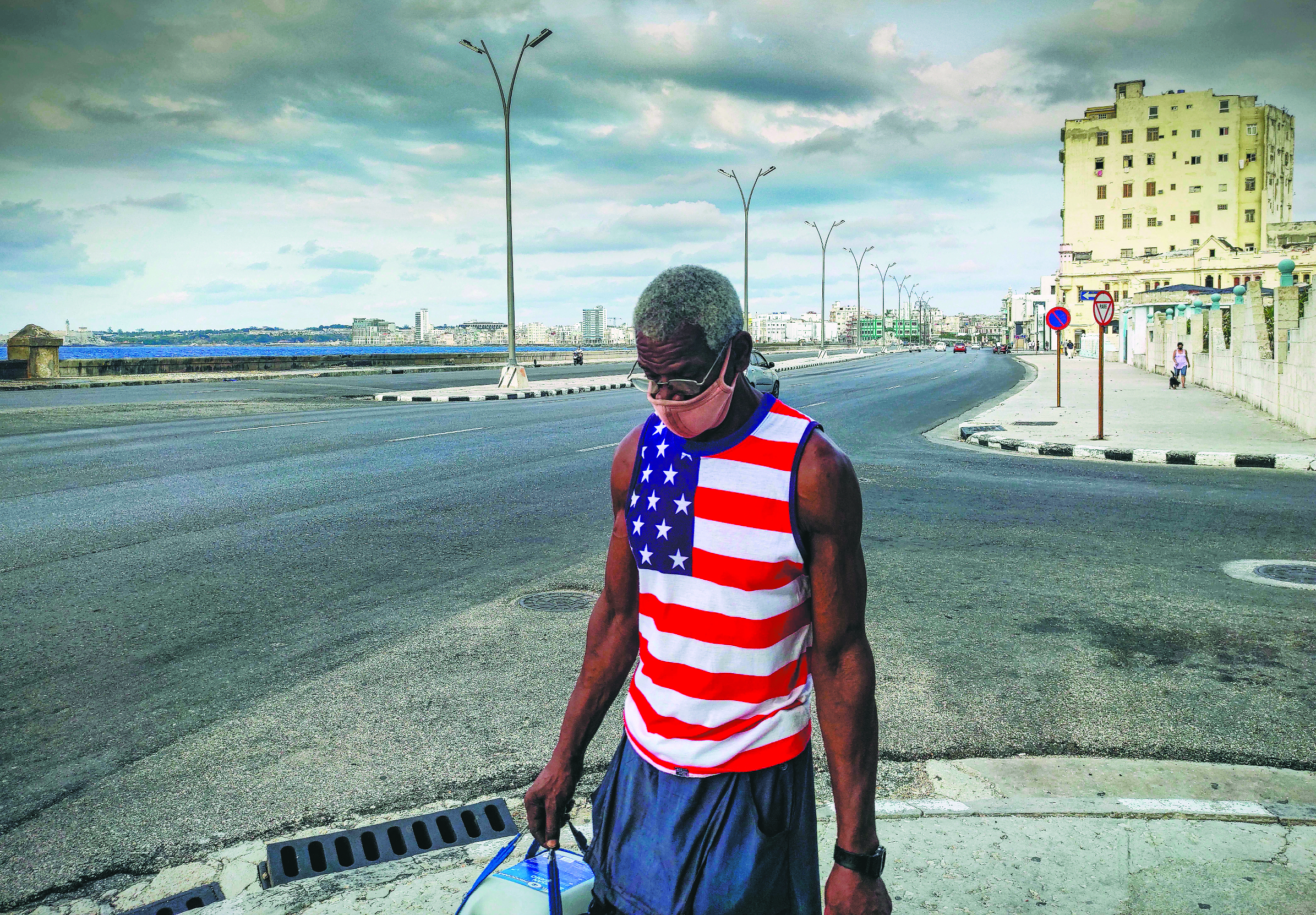 EE. UU. advierte a haitianos y cubanos que no intenten huir a su territorio