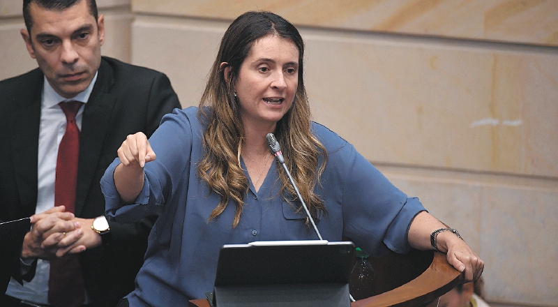 Oposición dice que el día cívico de Petro busca desincentivar marchas del 21 de abril