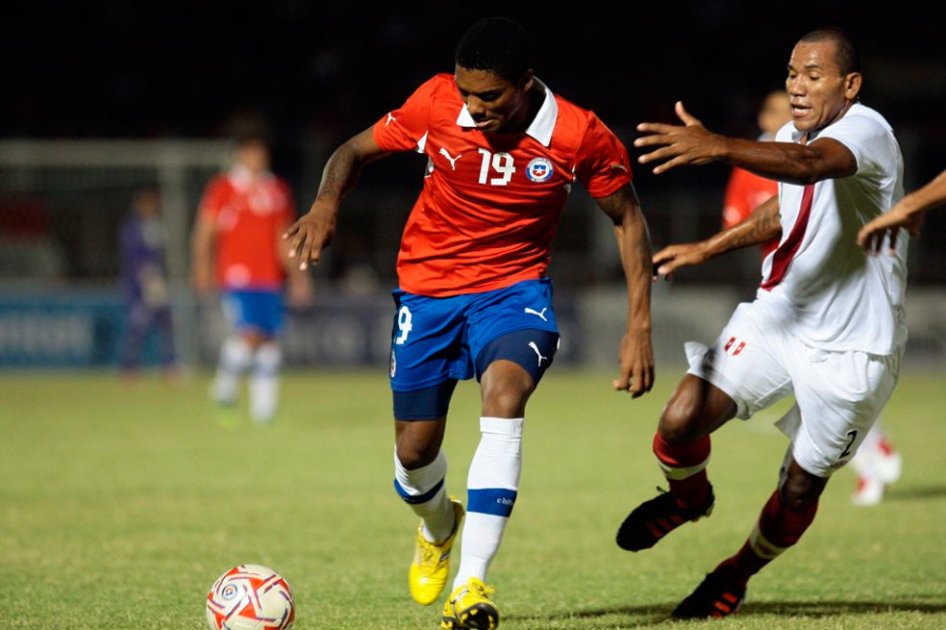 Perú y Chile apuestan su futuro en el Clásico del Pacífico