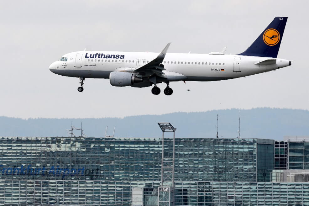 Lufthansa.