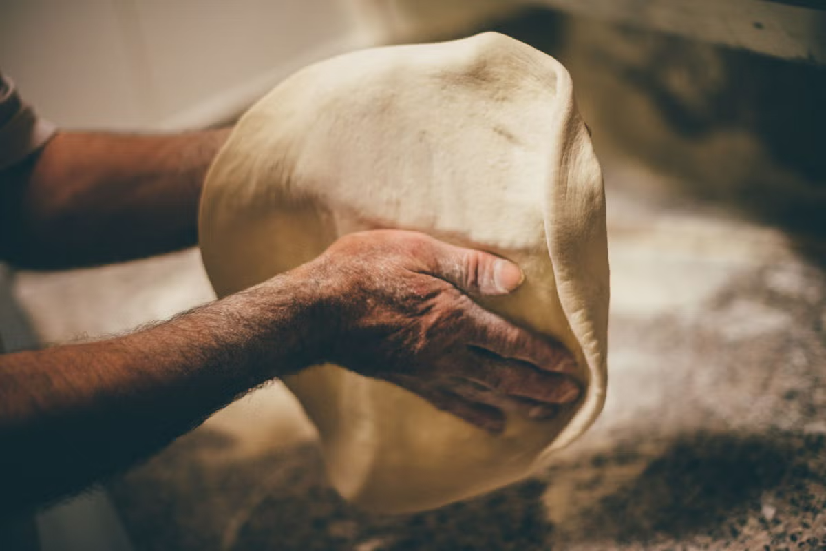 Italia ha aprobado una ley que preserva la receta de su tradicional pizza napolitana.