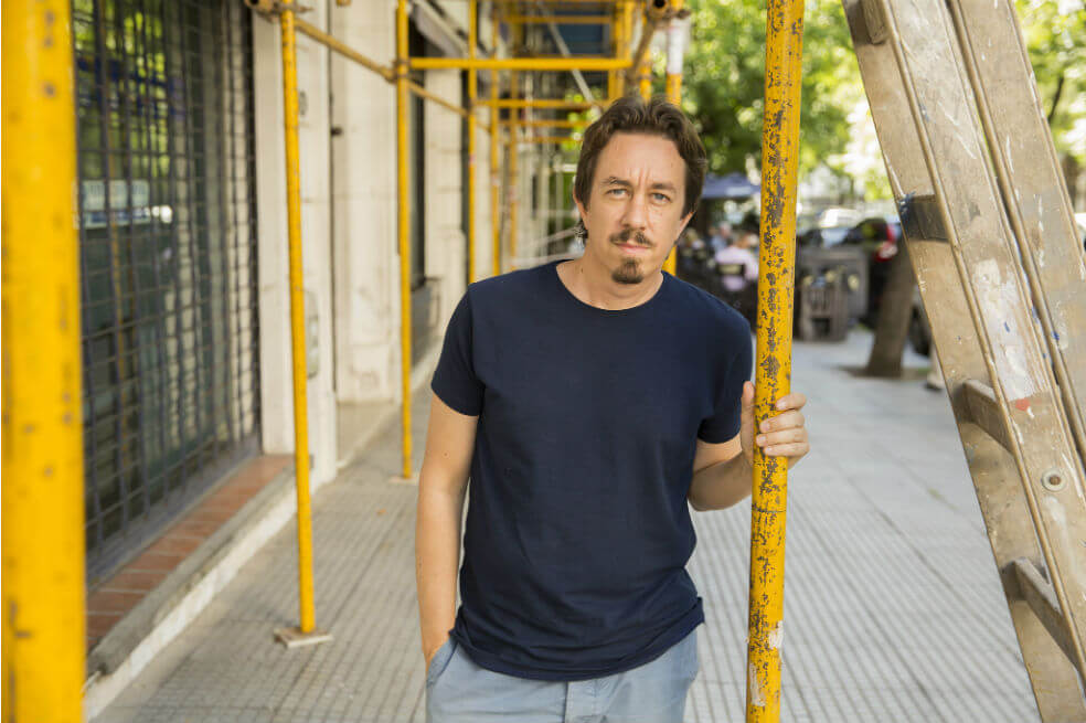 Pedro Mairal: «La literatura debe ser lo que no mostrarías nunca en Instagram»