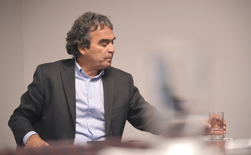 “Con este Gobierno desde hace mucho se han perdido las garantías”: Sergio Fajardo