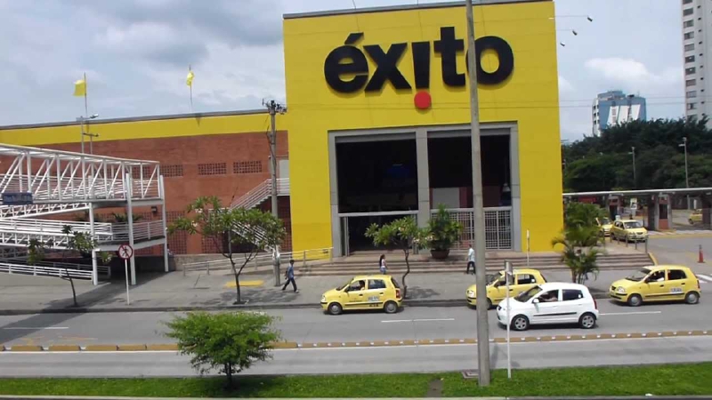 Almacenes Éxito reporta pérdida en su tercer trimestre