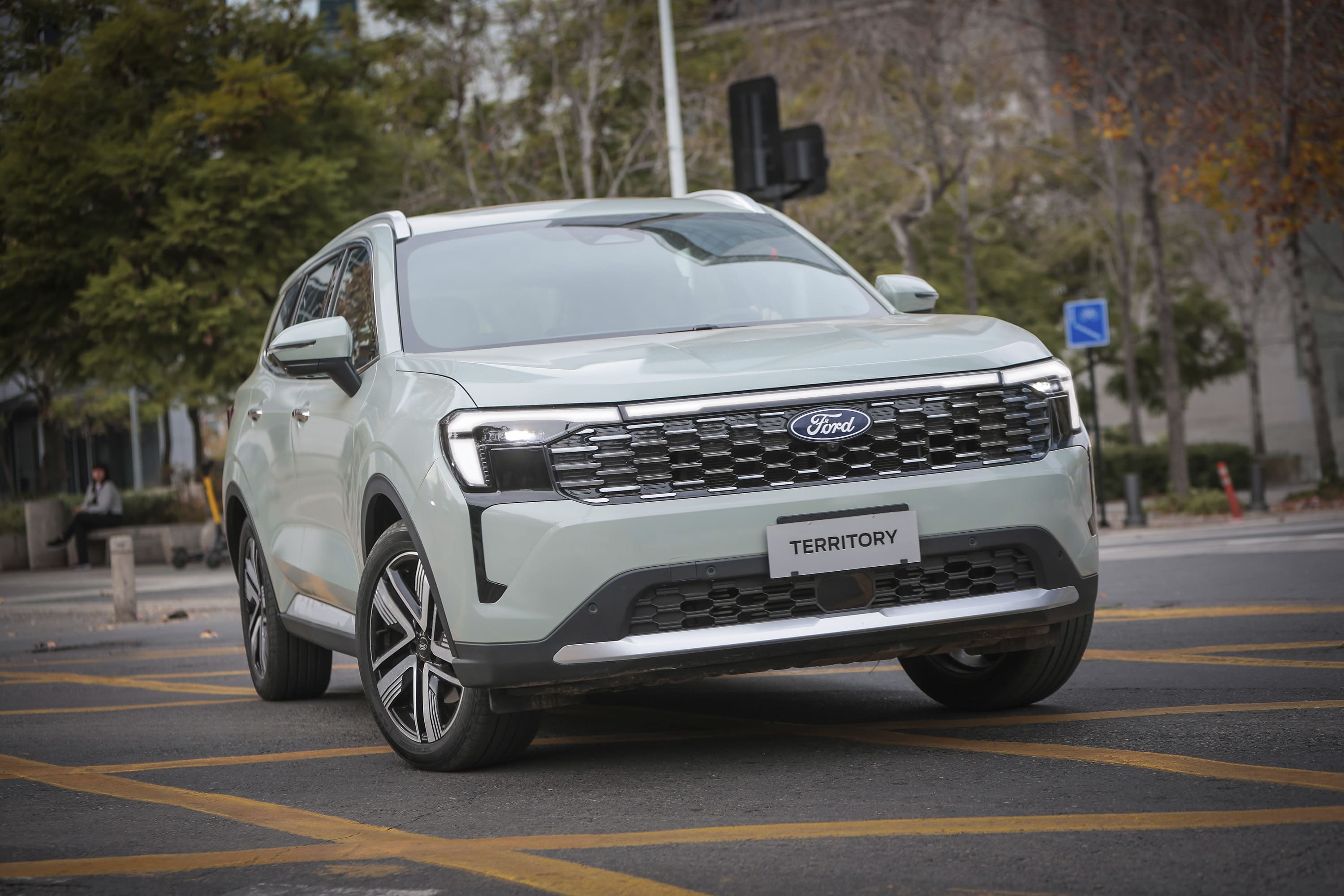 Ford Territory llega a Colombia: SUV híbrido que promete hasta 1.200 km de autonomía