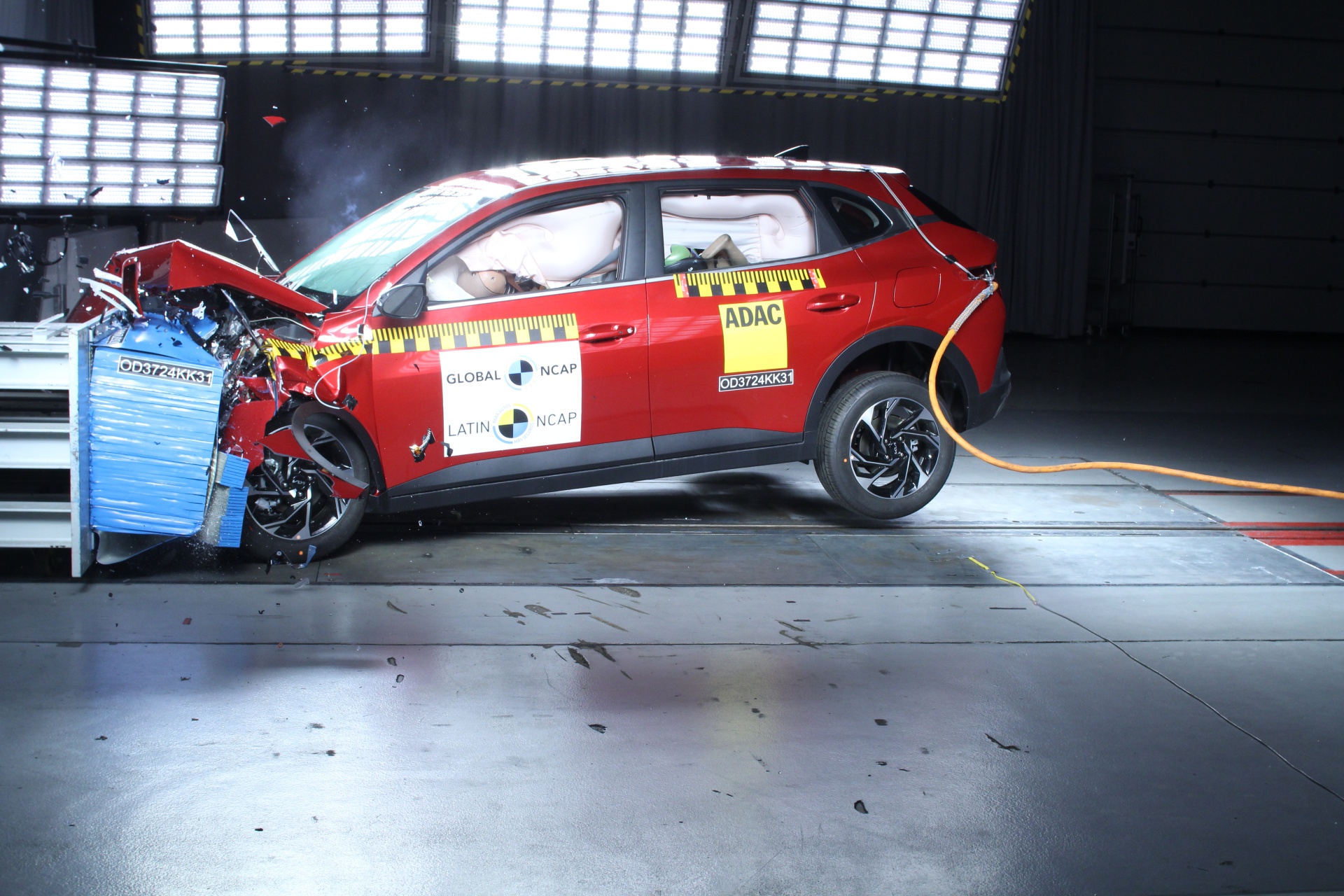 Kia K3 obtuvo cinco estrellas de calificación en pruebas de seguridad