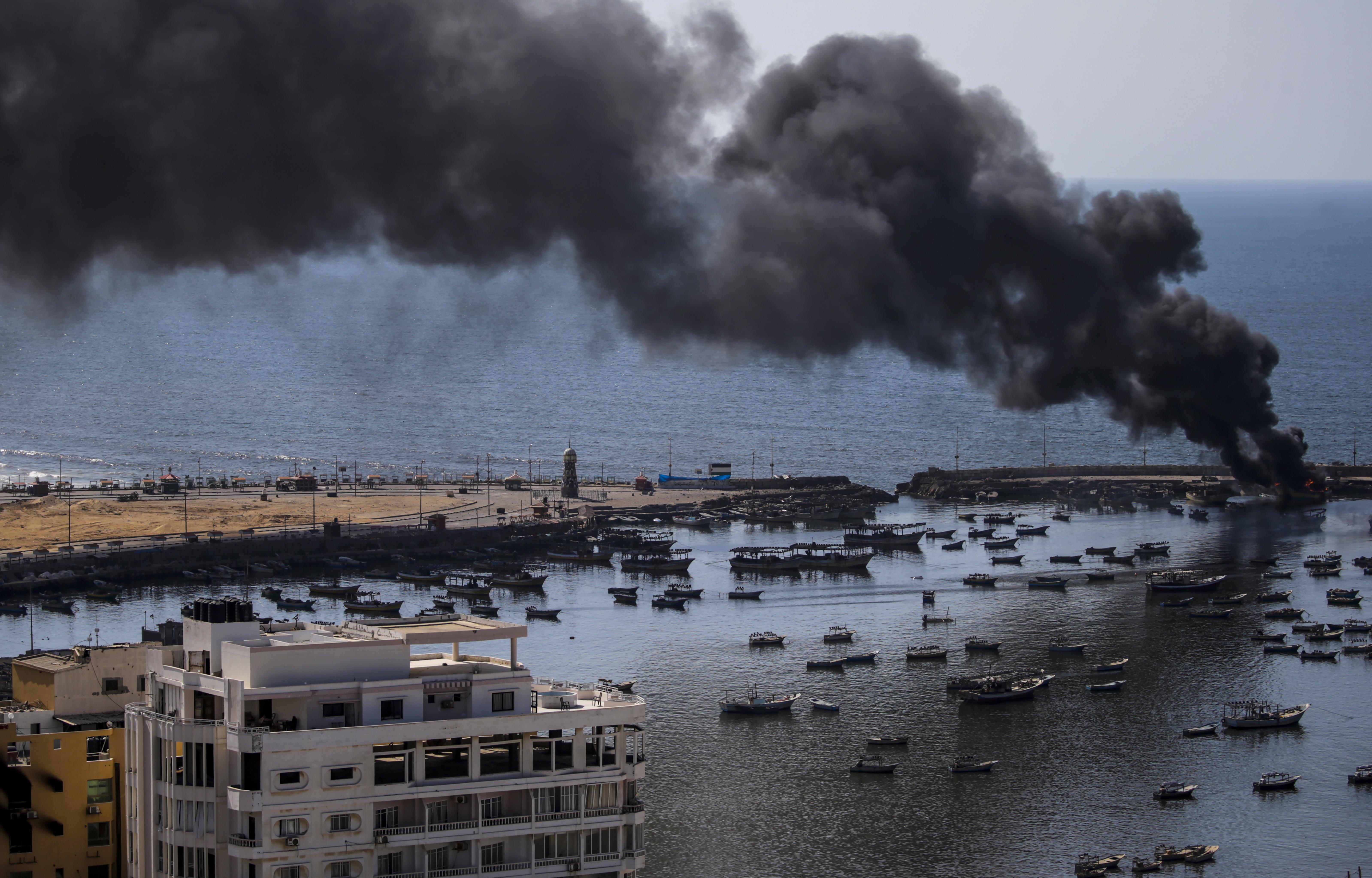 Israel estaría usando fósforo blanco en Gaza y el Líbano, arriesgando a los civiles