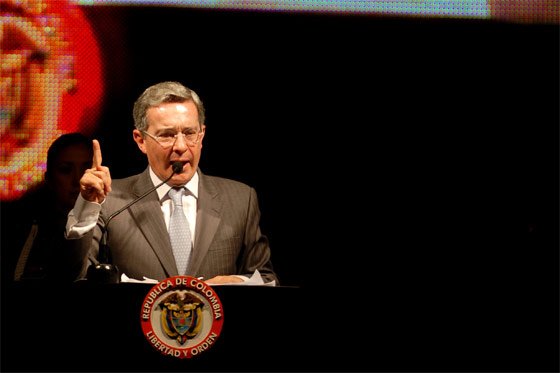 Uribe pide a Fiscalía ser escuchado sobre filtración de coordenadas y niega responsabilidad de FF.MM.