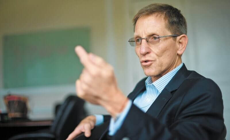 Emilio Archila sobre oposición y su balance del Acuerdo de Paz : “Escribieron el reporte en Bogotá”