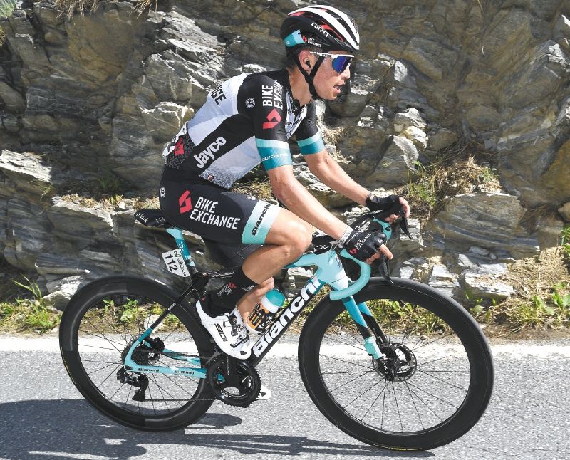 El emotivo video con el que el equipo BikeExchange despidió a Esteban Chaves