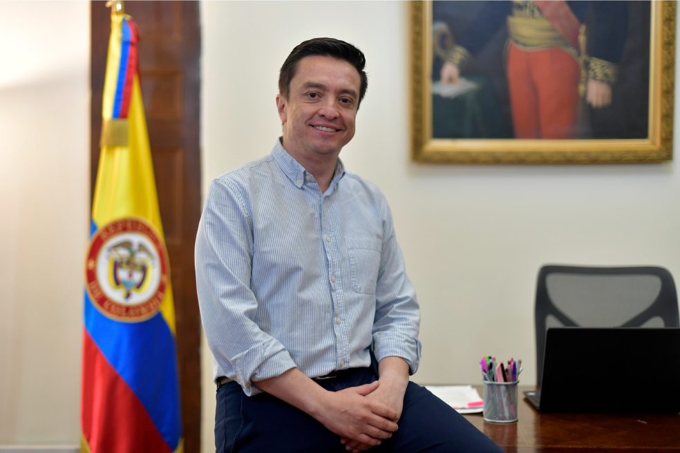 Gustavo García fue designado como ministro encargado del Interior y afirma que viene de extracción liberal.