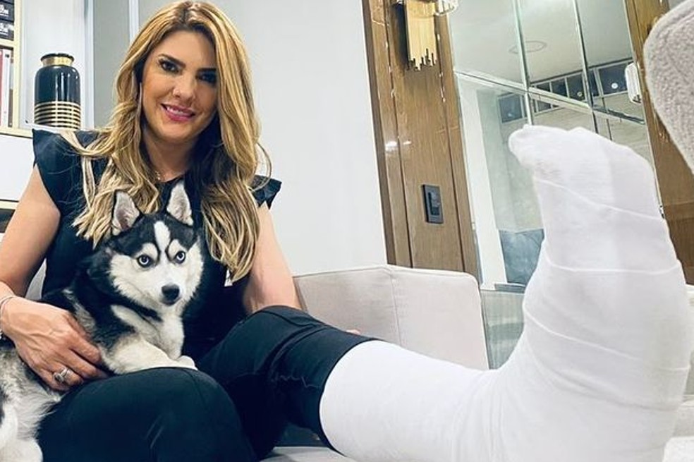 Video: Ana Karina Soto se fracturó un dedo en emisión de ‘Buen día Colombia’
