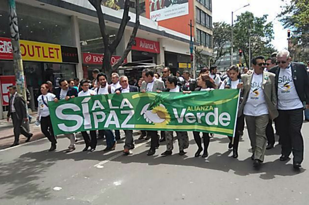 La respuesta verde a la “resistencia civil” del uribismo
