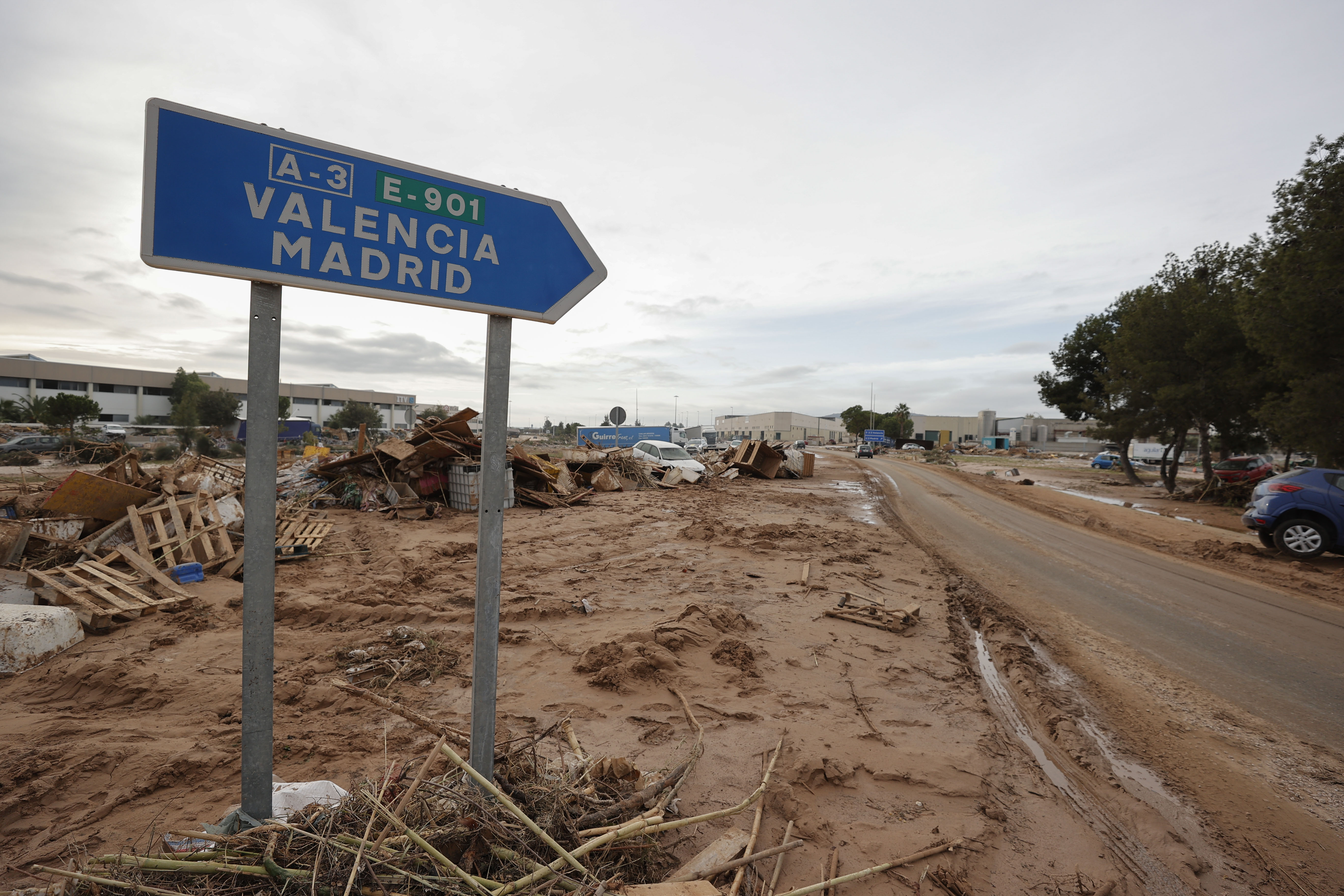 Entre 16.000 y 20.000 colombianos viven en la zona más afectada de Valencia