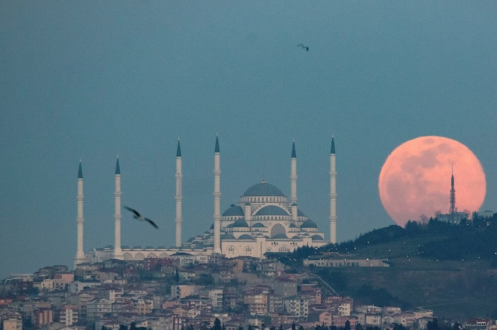 En imágenes: así se vio la superluna alrededor del mundo