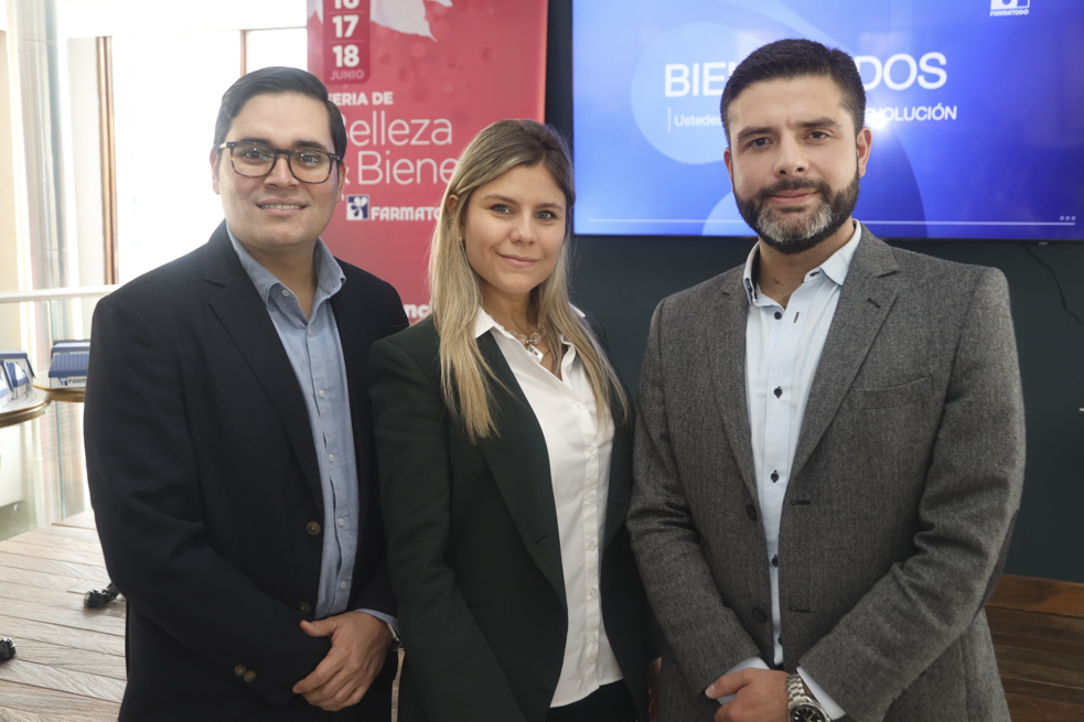 Hugo Diaz, claudia Salazar y Juan David Izquierdo