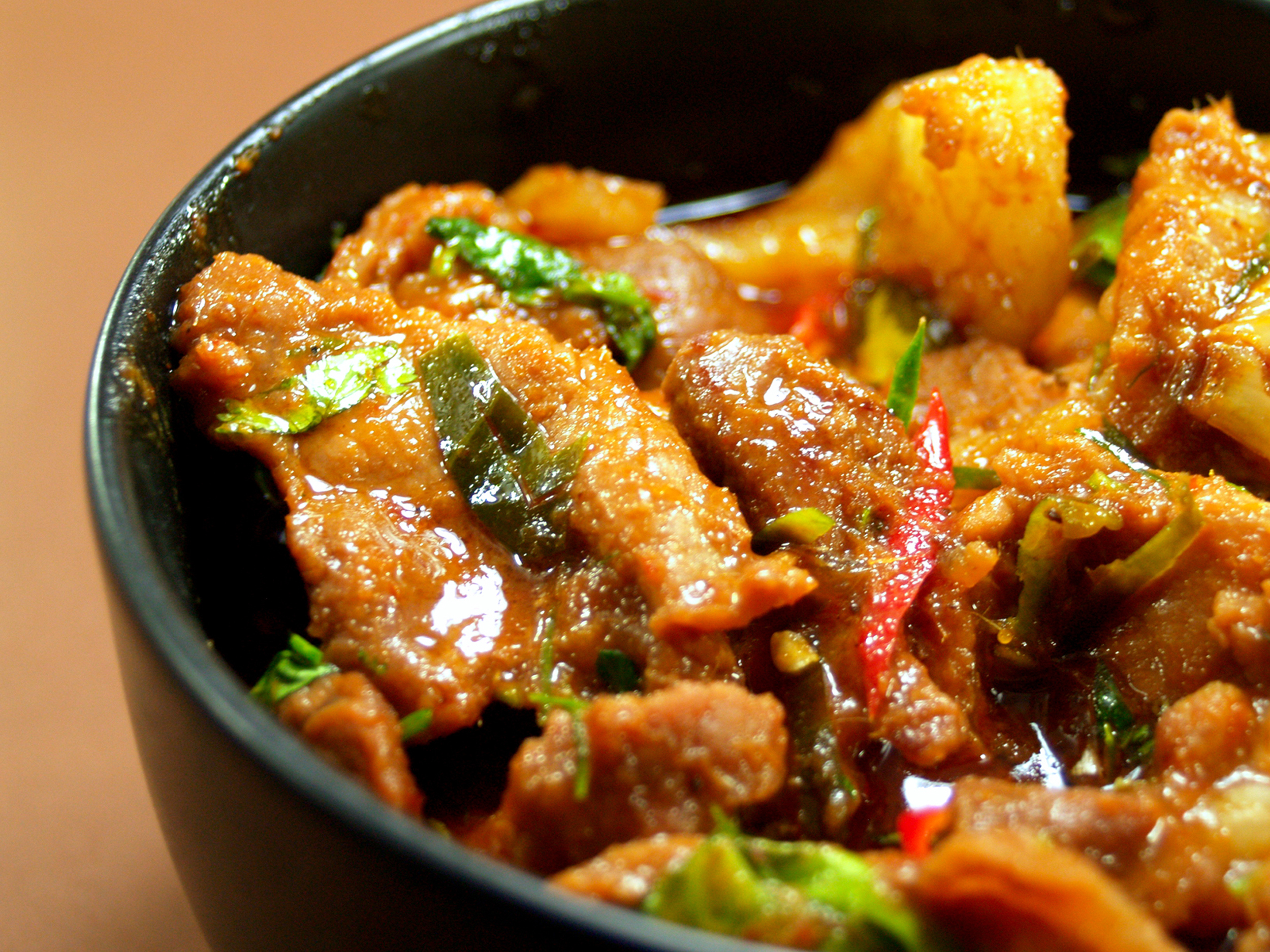 Pollo saltado, la receta para disfrutar un almuerzo lleno de sabor este sábado