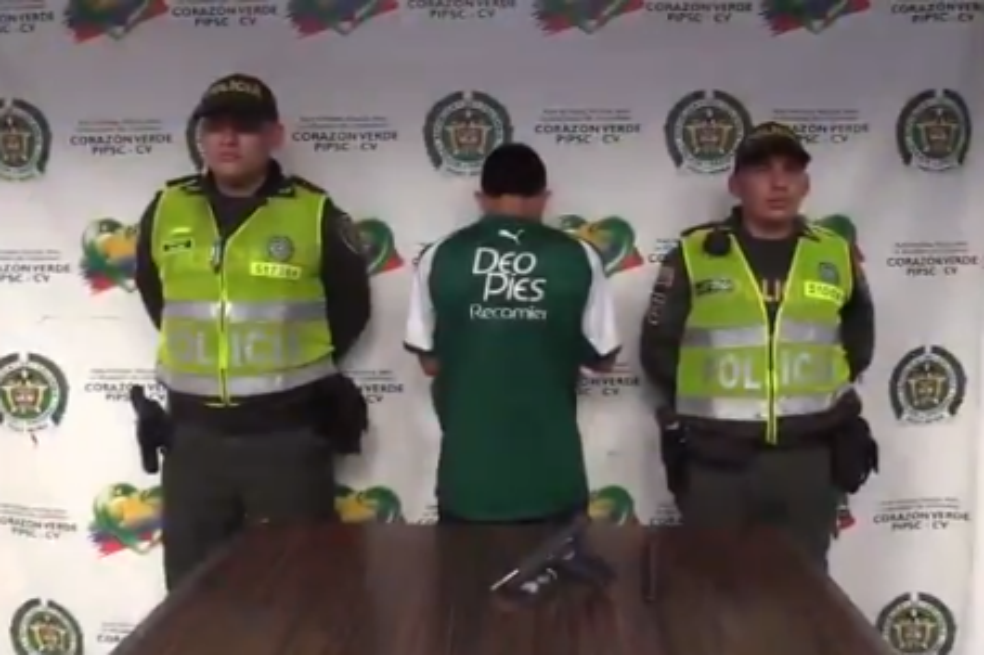 Capturan a sujeto en Cali por disparos al aire en medio de sepelio