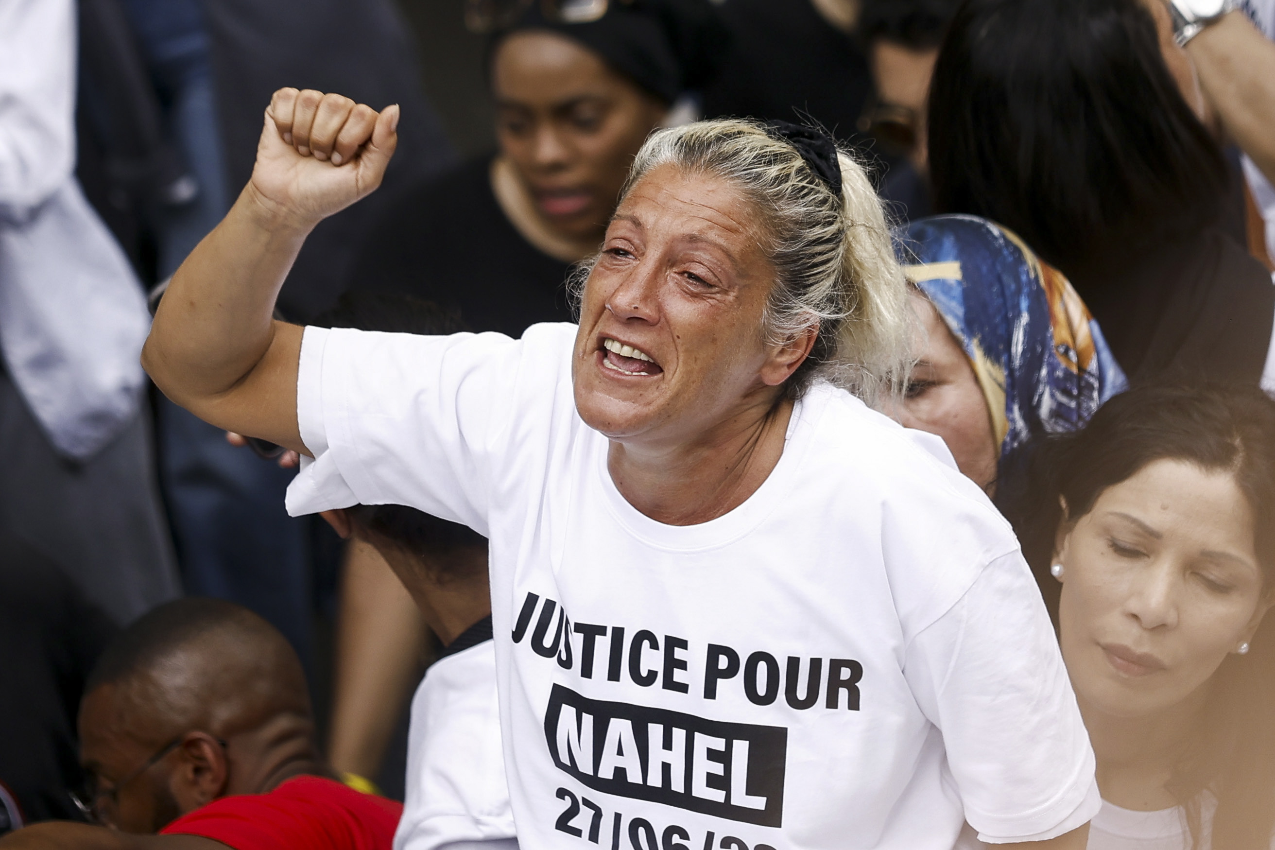 El asesinato de Nahel M. revive el fantasma de brutalidad policial en Francia