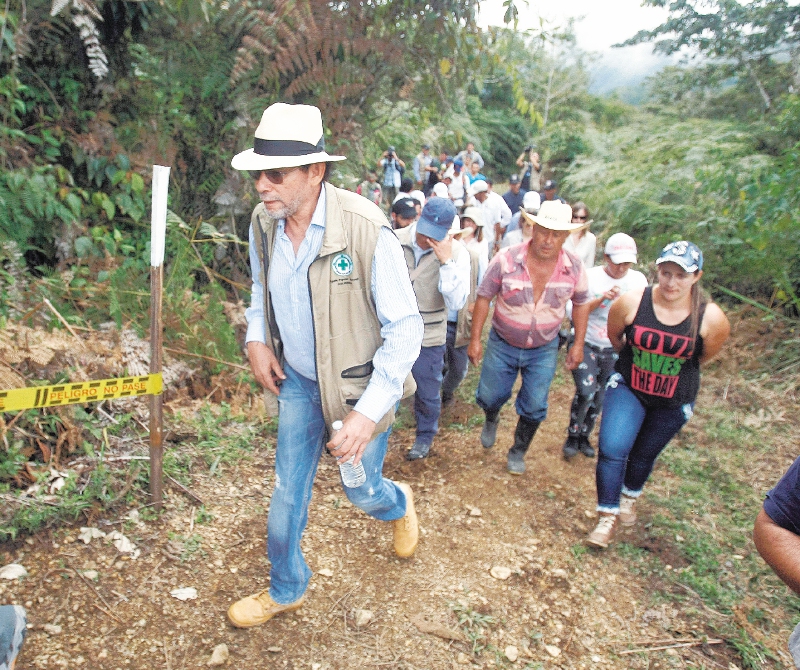 Desminado inconcluso en El Orejón