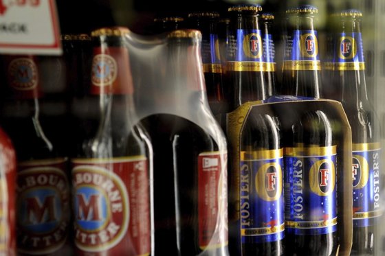 AB InBev concreta la compra de SABMiller para crear la mayor cervecera del mundo