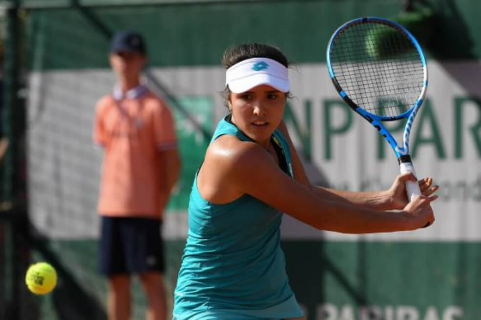 María Camila Osorio debutó con victoria en el W60 de Asunción
