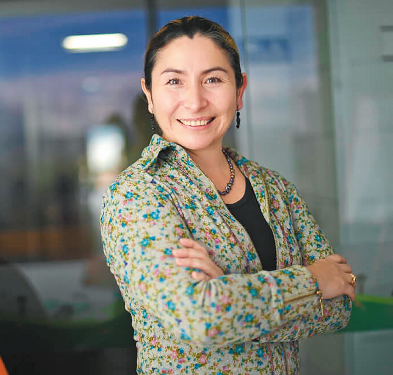 “No podemos humanizar a los animales”: exdirectora de la IPBES