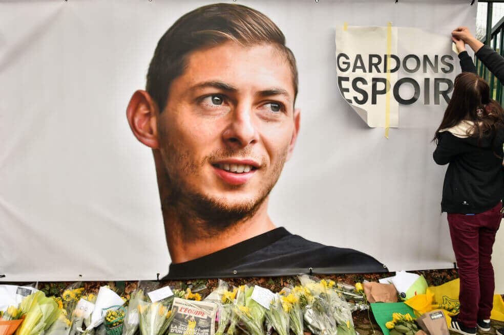 Hallan en una playa de Francia restos que serían de la avioneta de Emiliano Sala