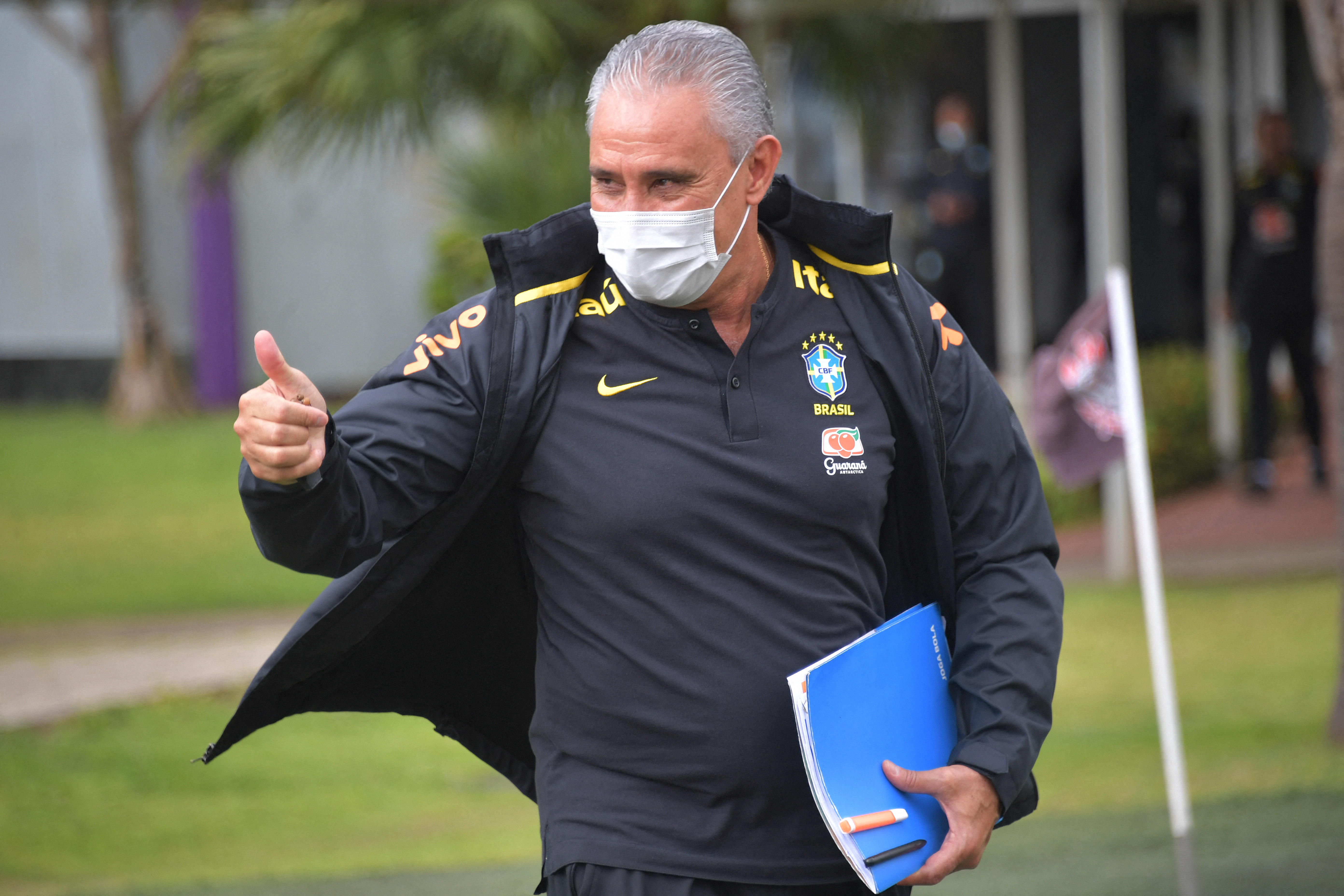 D.T. de Brasil ve probable un encuentro con Colombia en Catar 2022