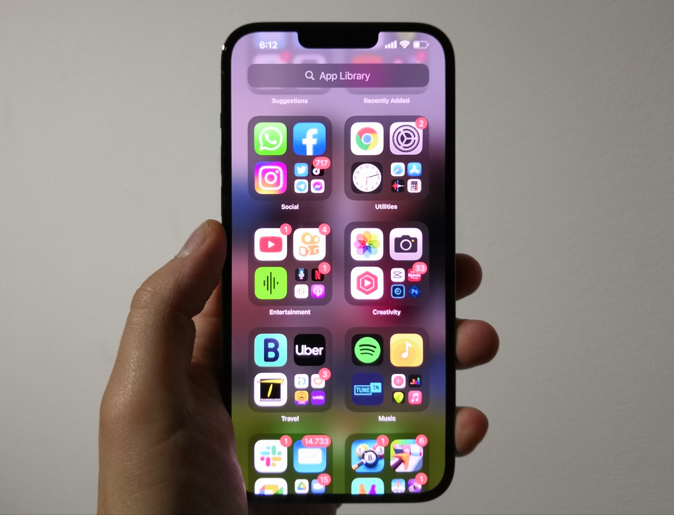 En este dispositivo, iPhone aumenta su tasa de refresco.