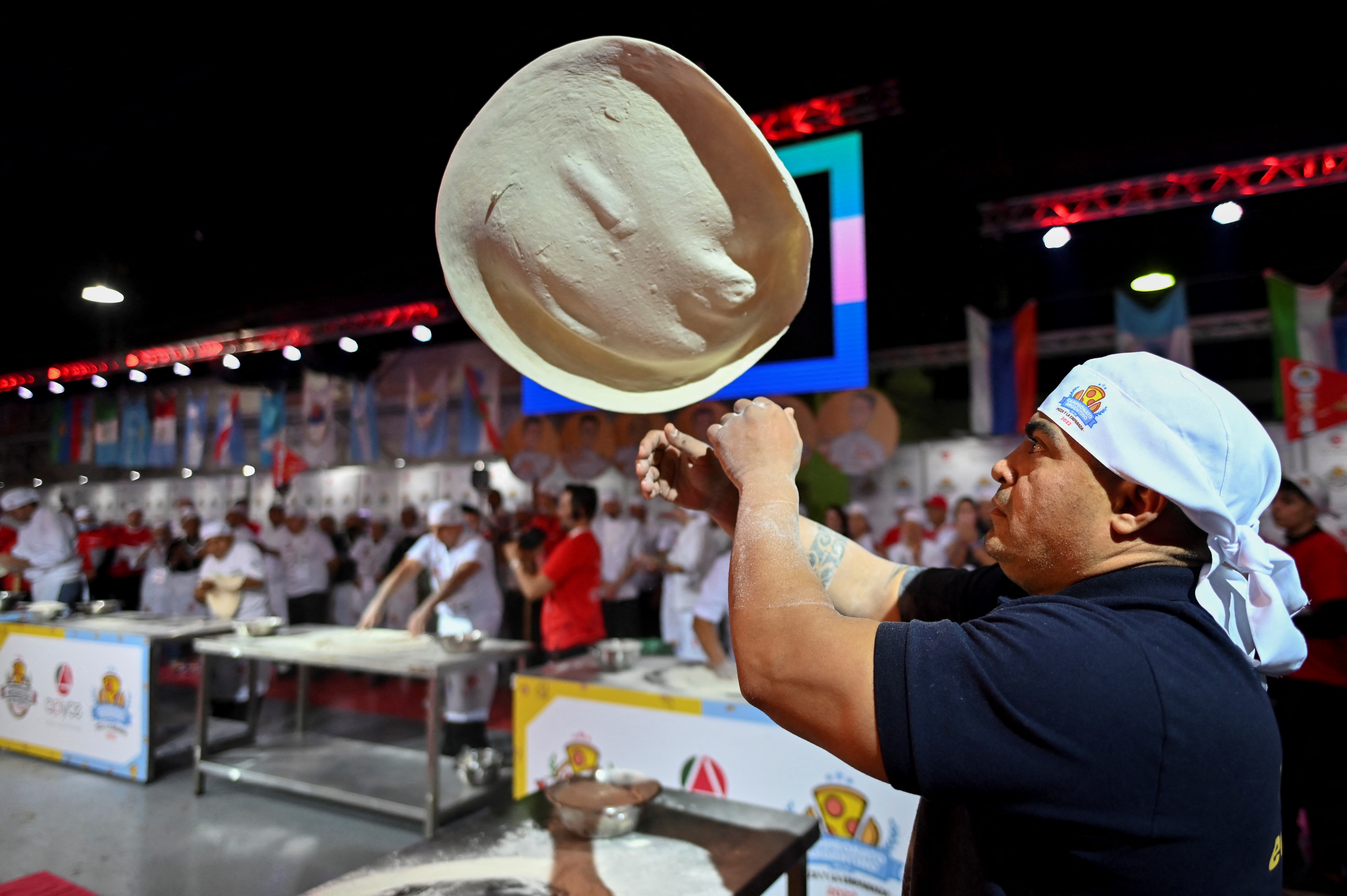 Competencia de pizzas y empanadas en Argentina