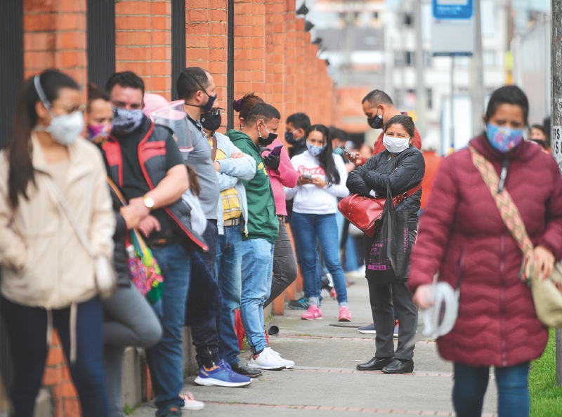 En Antioquia recomiendan aislamiento para personas que salieron el día sin IVA