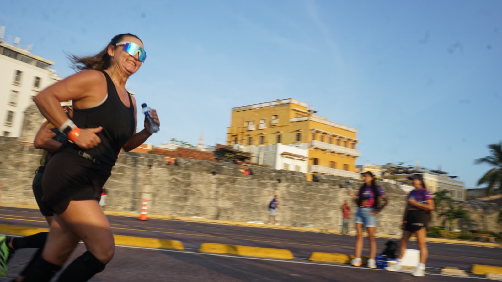 Según Invest in Cartagena, la agencia de promoción de inversiones local, el año pasado el impacto económico alcanzó los 25.000 millones de pesos. Para esta edición, se espera que esa cifra supere entre 35.000 y 40.000 millones.