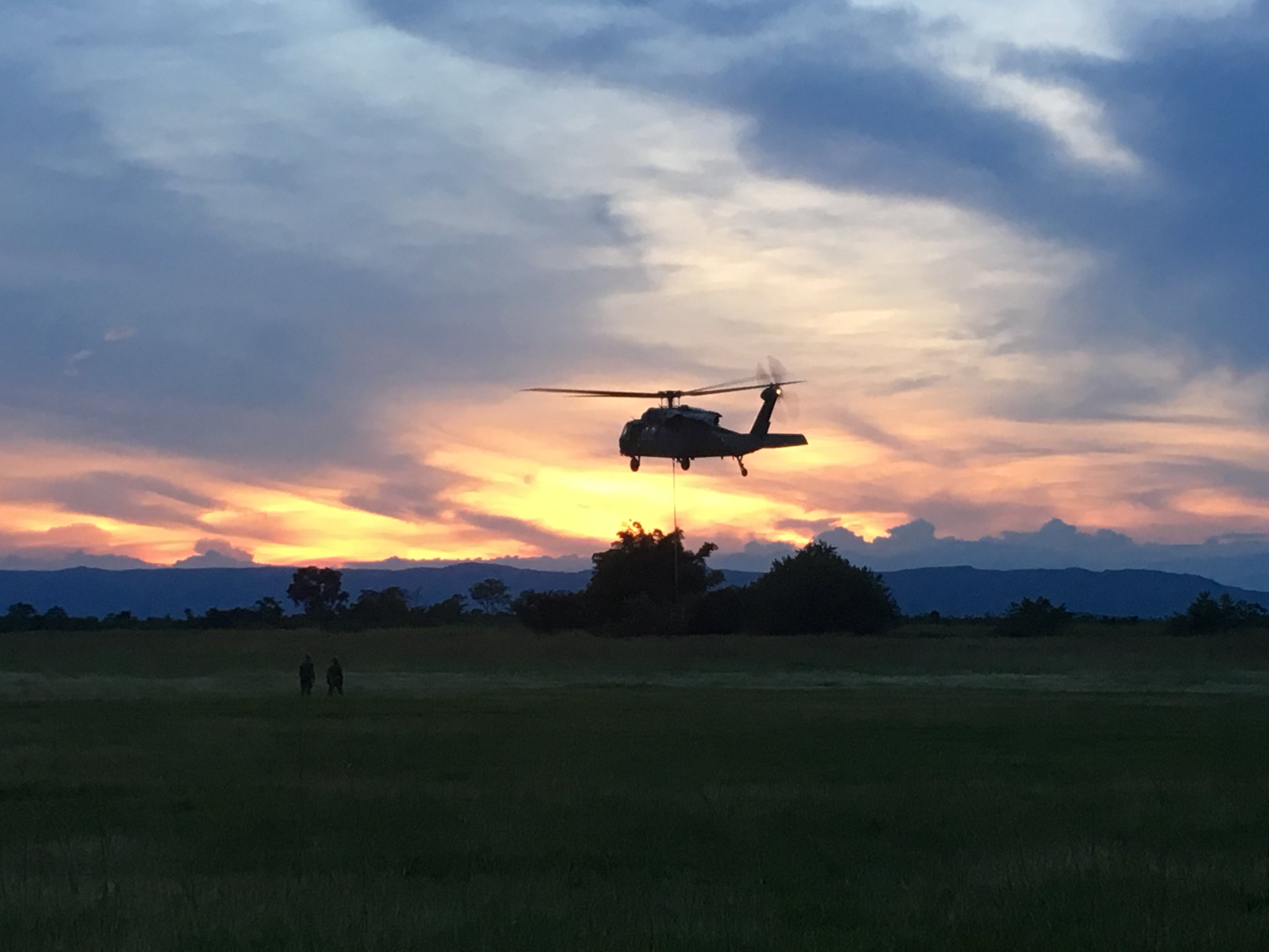 Confirman la muerte de todos los tripulantes de helicóptero militar accidentado en Caucasia