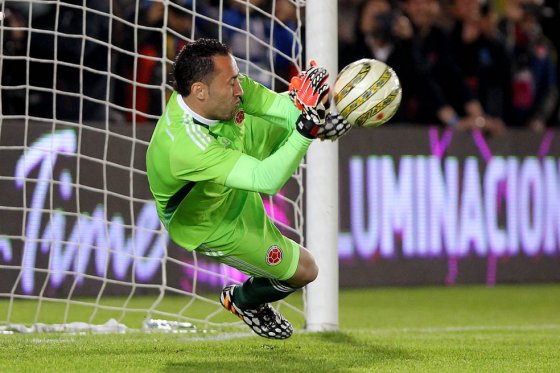 Arsenal anunció el fichaje del arquero colombiano David Ospina