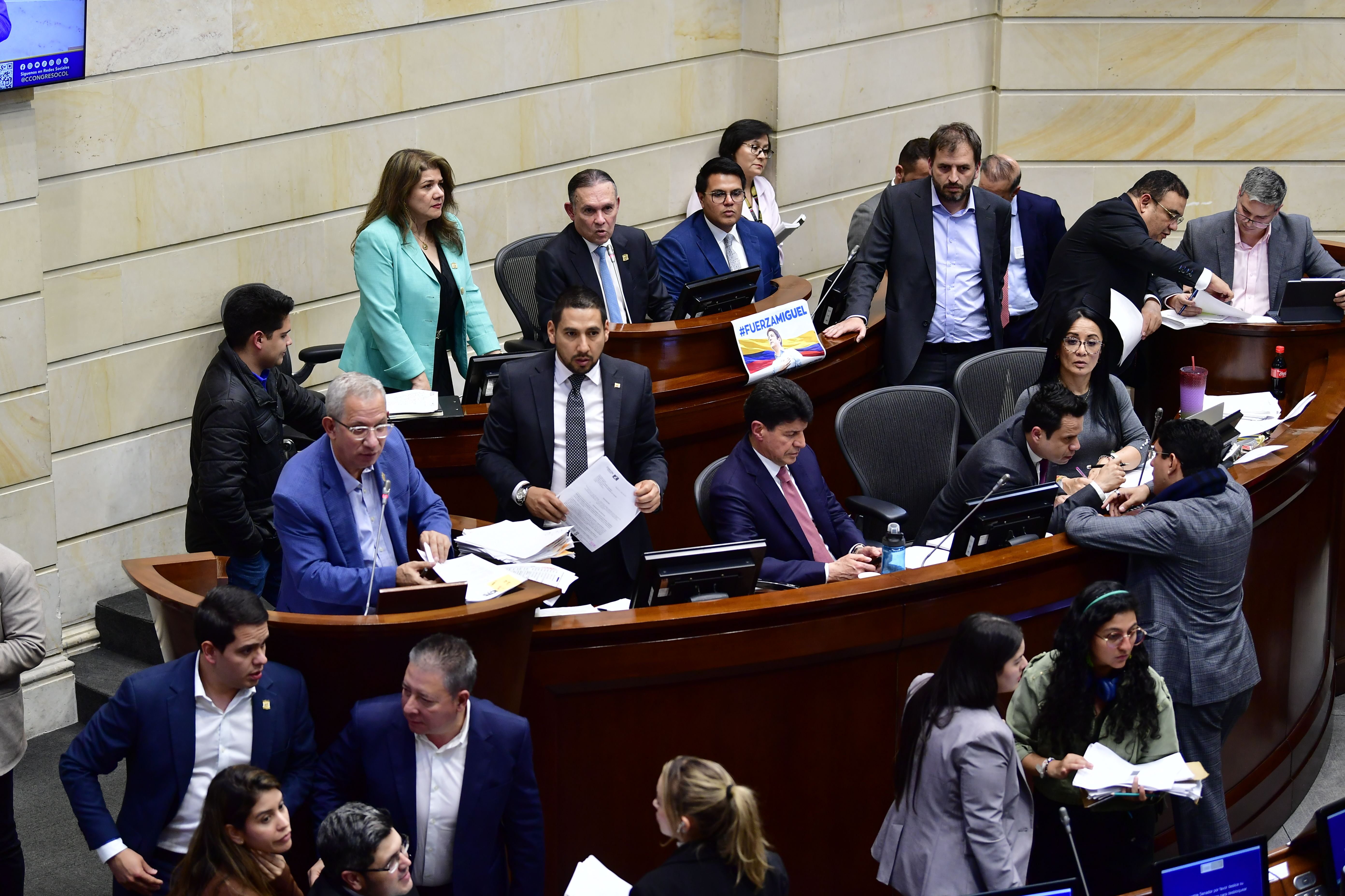 Conciliadores de la laboral acuerdan acoger texto del Senado; el viernes se define