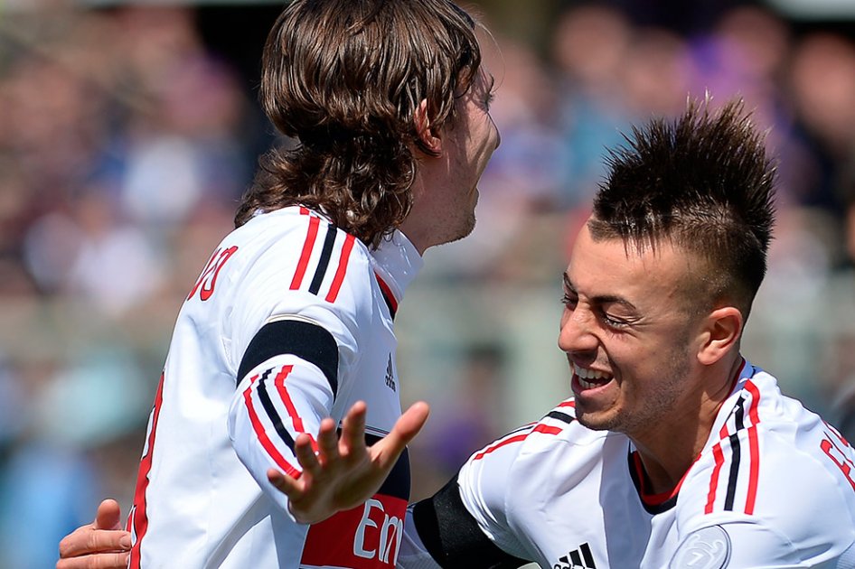 Milan y Nápoles luchan por la plata en San Siro