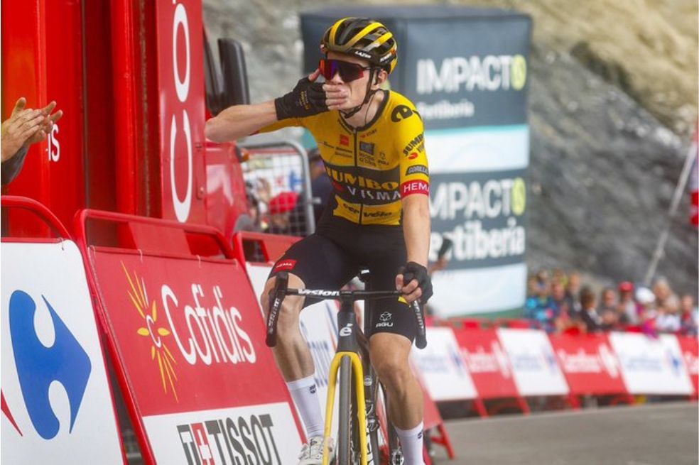 Etapa reina de la Vuelta a España: ganó Vingegaard y el Jumbo sentenció la carrera