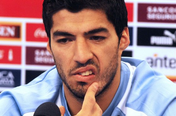FIFA da plazo a Luis Suárez para presentar alegatos