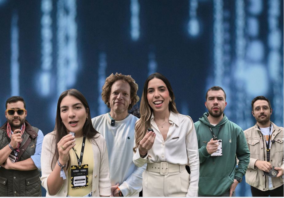 Emprendedores con base tecnológica, inversionistas y líderes gremiales.