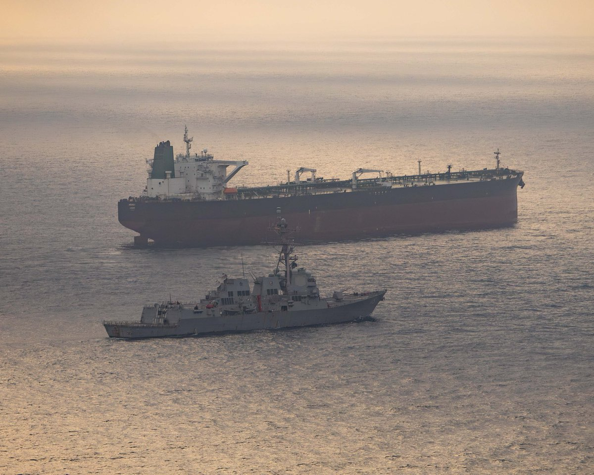 Estados Unidos podría mantener por meses el bloqueo naval contra Irán, dice Trump