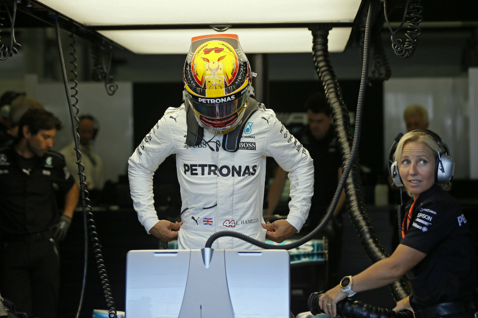 Hamilton se hace a la pole del Gran Premio de Azerbaiyán