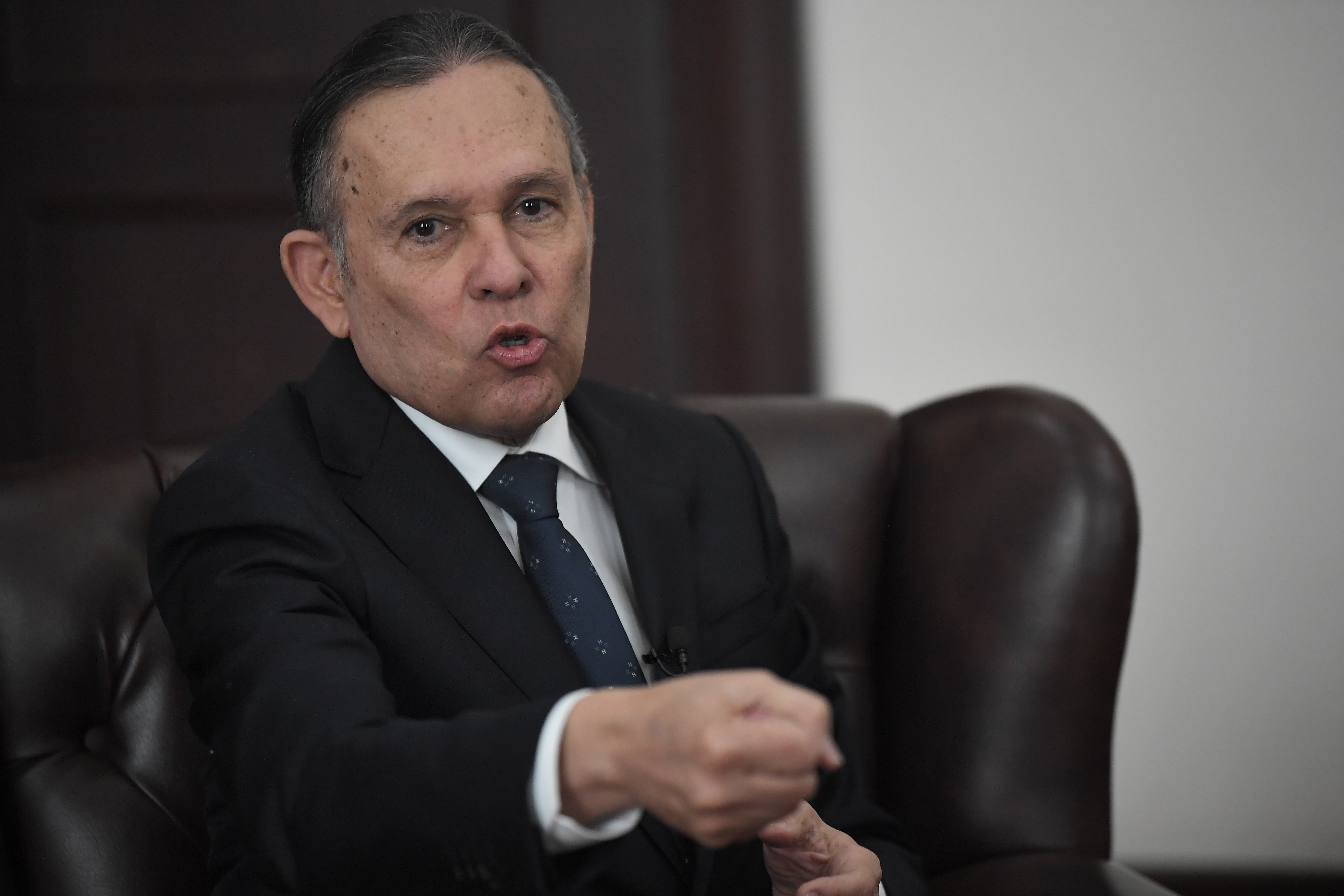 Cepeda envía carta abierta al Congreso: “hoy enfrentamos una embestida sin precedentes”