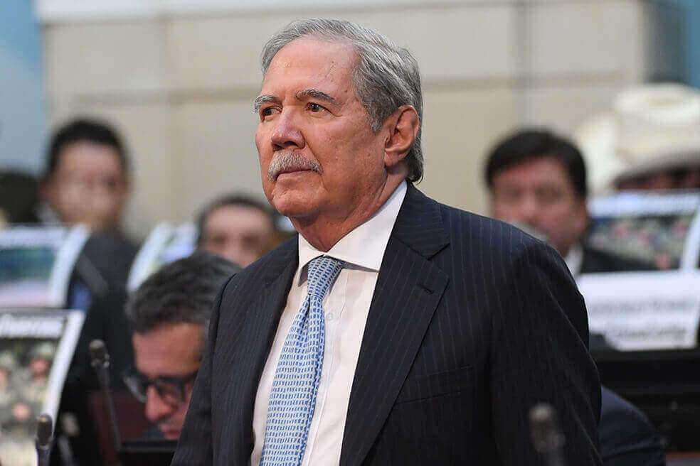 Exministro Botero pide a la Fiscalía ser interrogado por bombardeo en Caquetá