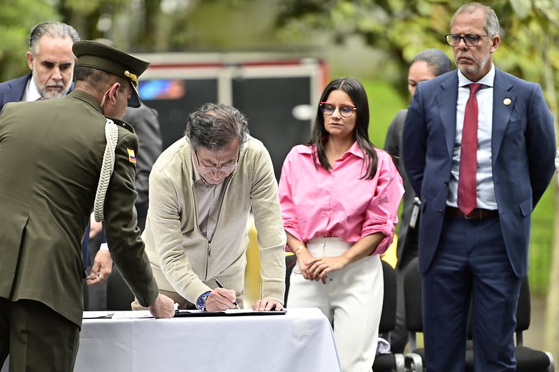 Gobierno publicó borrador para que la Imprenta pueda asumir impresión de pasaportes