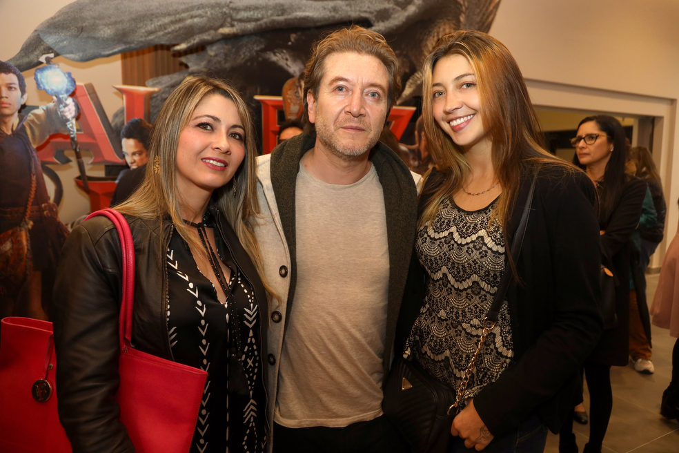 Alejandra Charry, Wualter Luengas y Ivanna Luengas