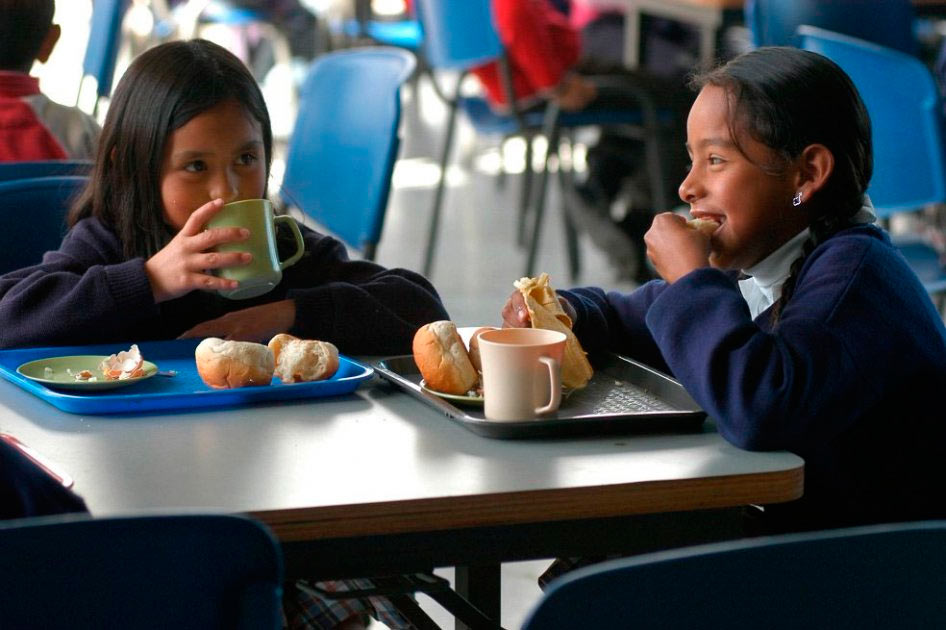 Distrito adquirió refrigerios escolares por $51 mil millones para cuatro meses